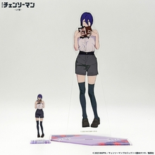 「チェンソーマン レゼ篇」約40cmのデンジやレゼを飾れる♪ 圧倒的大きさのアクリルスタンドが予約受付中【3月1日まで】