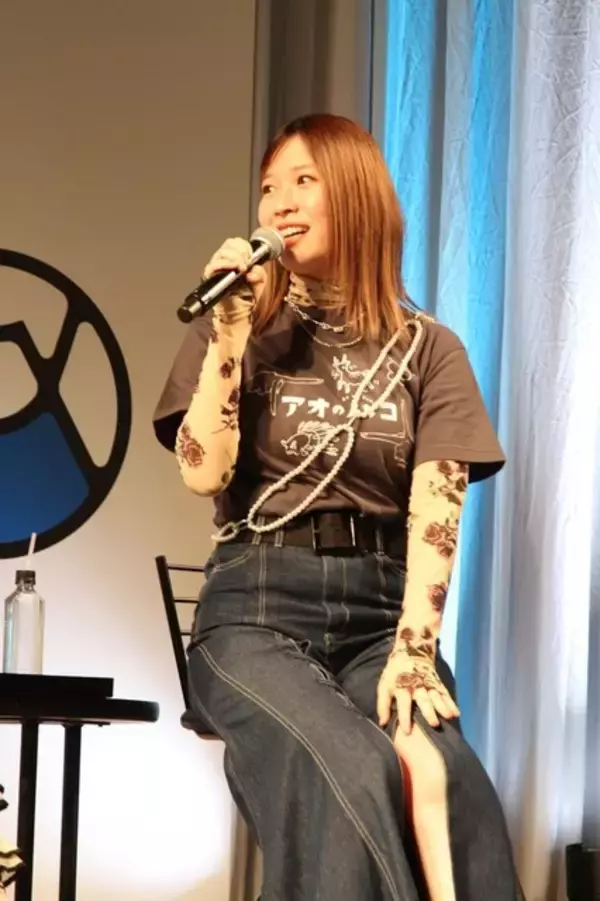 「「アオのハコ」千葉翔也、上田麗奈、鬼頭明里らアフレコ現場では“恋愛リアリティショーのMCぐらい恋愛について話す”!? 青山吉能のサプライズ登壇でも沸いた「AnimeJapan 2026」ステージレポ」の画像