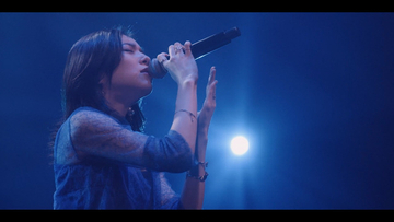 milet『葬送のフリーレン』第1期ライブ映像を特別公開！2期連続ED起用を記念して