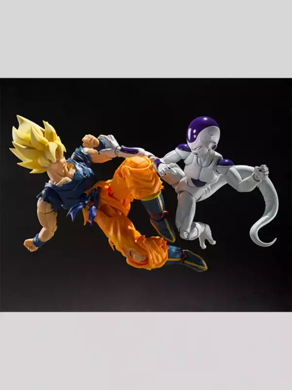 「「ドラゴンボールZ」フリーザ 第四形態が可動フィギュアに！表情パーツを変えて劇中の激闘も再現できる、美麗造形に注目！」の画像