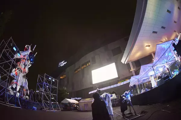 「「実物大ユニコーンガンダム立像」約9年間の歩みに感謝を込めて―SPライブ&特別演出が実施されたファイナルセレモニーレポ」の画像