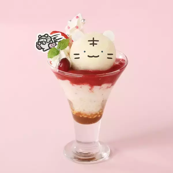 「「ホワイトタイガーとブラックタイガー」コラボカフェ開催♪ “軽いやけどですね”サンデーほかかわいくてクスっと笑えるメニュー＆グッズが登場」の画像