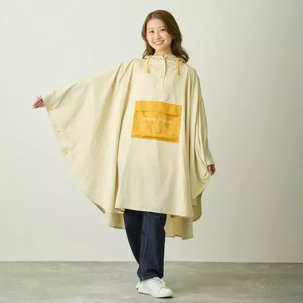 「「ちいかわ」雨の日が楽しくなる新作グッズ！撥水リュックやレインポンチョが登場♪」の画像