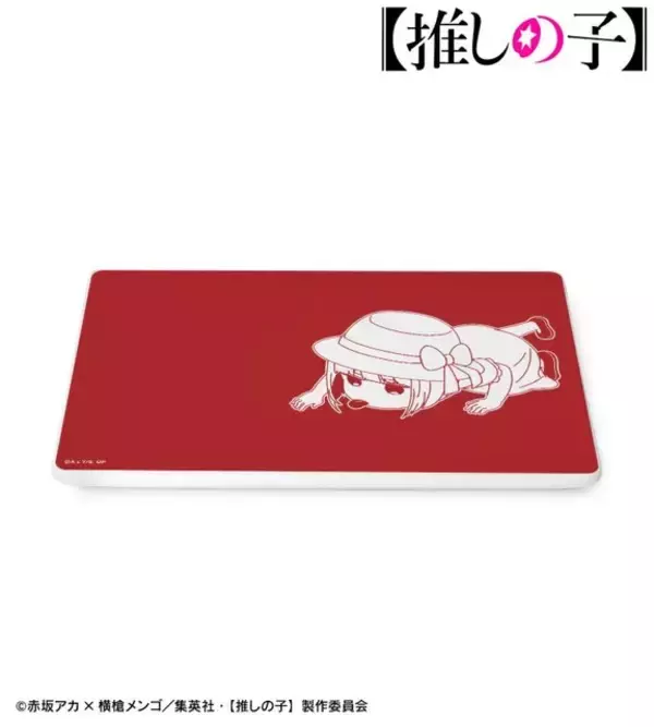 「【推しの子】“重曹を舐める天才子役”イラストをデザイン♪ 有馬かなのiPhoneケース＆長角皿が登場」の画像