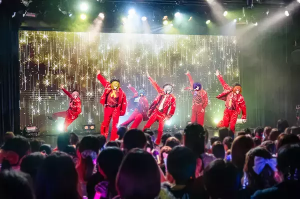 「「この場所に立たせていただいたのは、先輩たちと君たちRougeのおかげ」とぅるりぷ、初ワンマンライブが大盛況で閉幕！【ライブレポート】」の画像