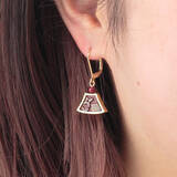 「「鬼滅の刃」堕姫“美しく強い鬼は 何をしてもいいのよ…!!” かんざしモチーフのピアス＆イヤリング登場」の画像5