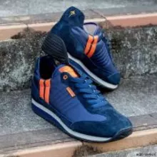 “マフティー”マークがオシャレ！「ガンダム 閃光のハサウェイ」×「PATRICK」のコラボスニーカー登場