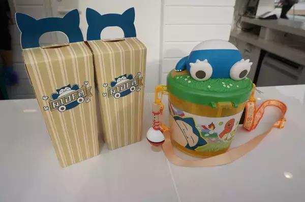 「カビゴンのポップコーンバケットはお持ち帰り必須！「ポケパーク カントー」でカワイすぎるグルメ＆グッズを最速で味わってきたよ【現地レポート】」の画像