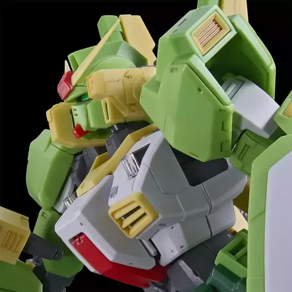 「“ケロロ、いっきまーす！”「RG 1/144 RX-178 ガンダムMk-II(ケロロ仕様)」が登場！ ケロロ軍曹をイメージした特徴的なカラーリング」の画像