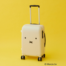 「ミッフィー」お顔スーツケースやハンディファン、ポーチセットほか夏旅行の相棒に♪「OPAQUE.CLIP」コラボ全10型登場