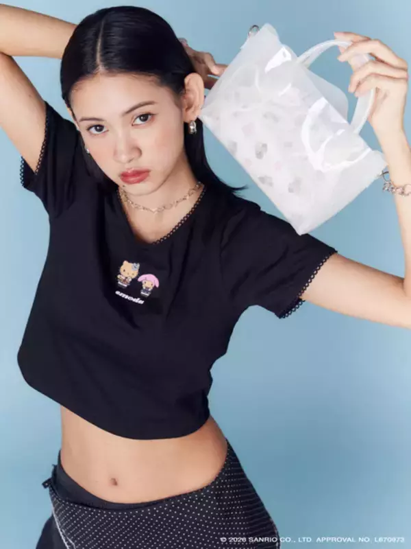 「サンリオ」日焼けキティ＆マイメロのワンポイントがキュート♪「EMODA」コラボのTシャツやバッグが登場