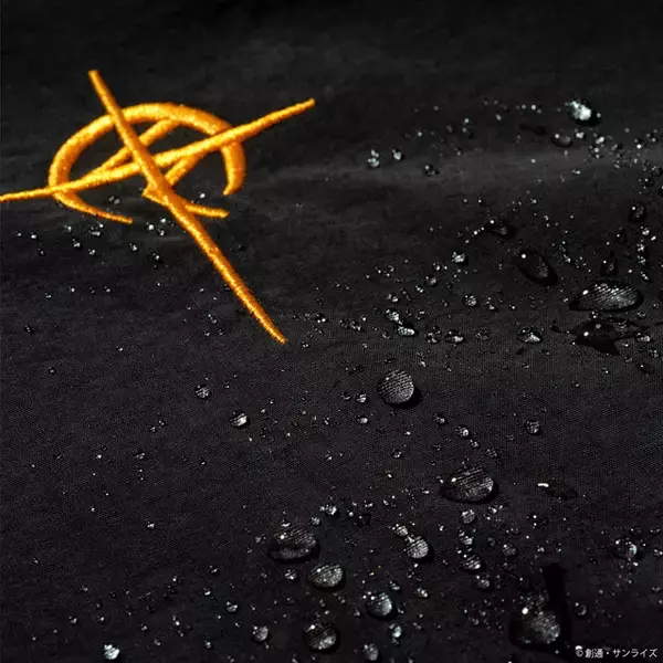 「“連邦に反省を促せ” 「ガンダム」閃光のハサウェイ＆ 逆襲のシャアのおしゃれパーカーが登場」の画像