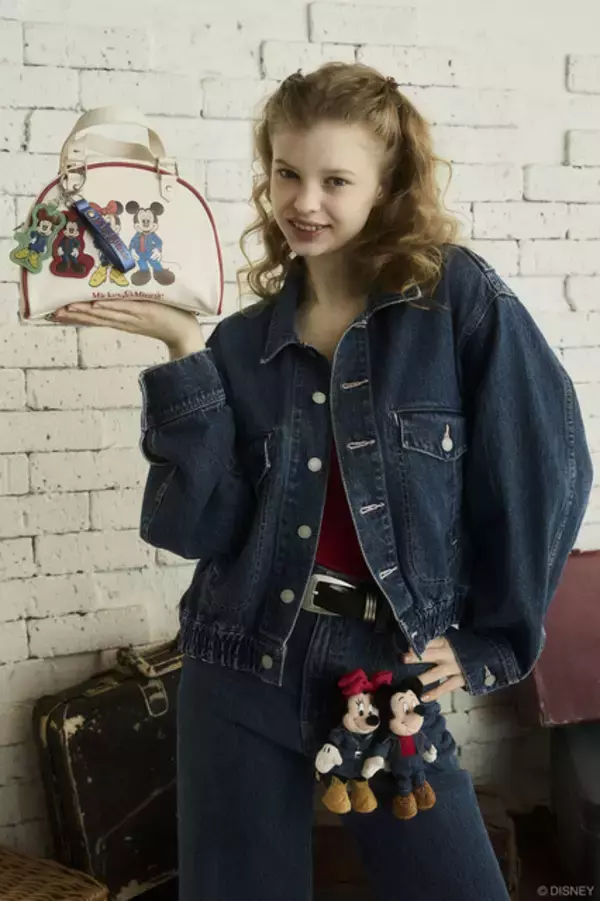 「ミッキー＆ミニーがデニムスタイルに！秋冬コーデにもってこい☆シャツ、バッグ、ぬいが登場「MM DENIM STYLE COLLECTION」9月2日発売」の画像