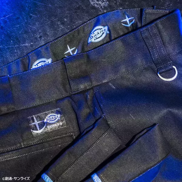 「「ガンダム」地球連邦軍、ジオン軍をイメージしたTシャツ、ワークパンツ♪ ディッキーズと初コラボ【STRICT-G】」の画像