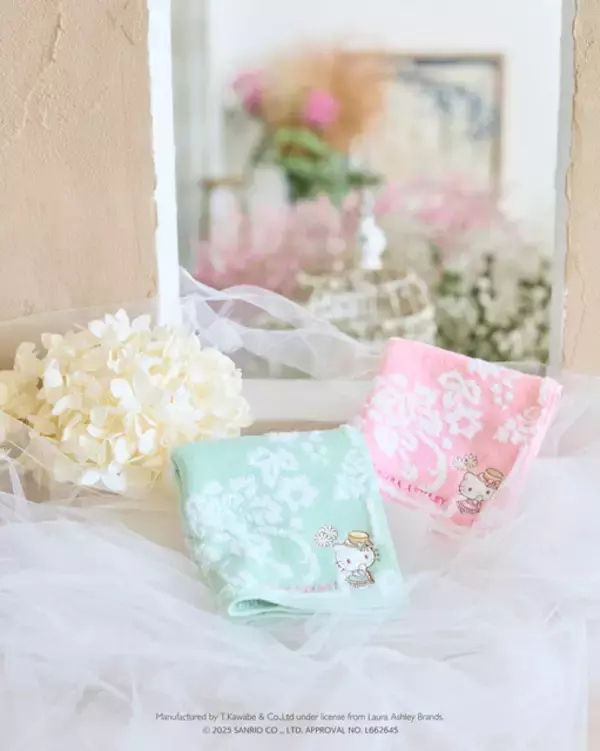 「「サンリオ」シナモン＆キティが大人かわいい“ローラ アシュレイ”とコラボ♪ ハンカチシリーズ新作登場」の画像