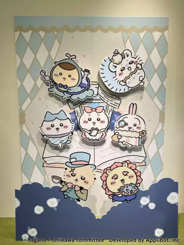 「「ちいかわぽけっと」恐竜＆アリスモチーフの公式グッズ第3弾が発売！POP UP STORE初日の模様をお届け【レポ】」の画像