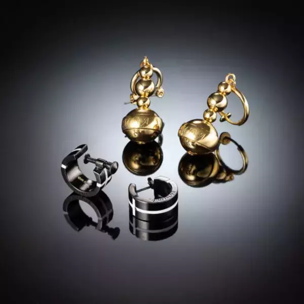 「「東リベ」三ツ谷隆と羽宮一虎の“ピアス”がついに発売！ 男女問わず着用可◎」の画像