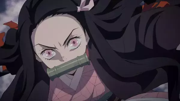 「「鬼滅の刃」衝撃シーンにやっぱりビックリ!!「愈史郎の頭がぶっ飛んだw」「禰豆子の足がもげたw」手毬鬼（CV小松未可子）＆矢印鬼（CV福山潤）との戦いの行方は…再放送第九話【ネタバレあり反応まとめ】」の画像