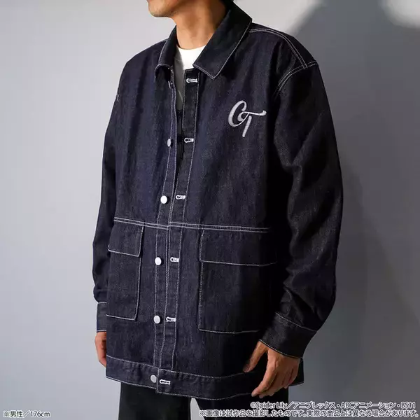 「「リコリコ」千束＆たきなとおそろコーデで出かけよう♪ 制作スタッフの描き下ろしイラストを使用した新作Tシャツも登場」の画像