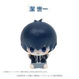 「「ブルーロック」潔、凛、凪、玲王の制服フィギュア入り！お肌も心も潤う～♪ サッカーボール型バスボールが新登場」の画像2