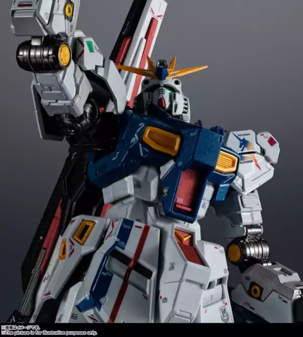 「「ガンダム 逆襲のシャア」νガンダム、“超合金”でアクションフィギュア化！ こだわりの再現度、ライトアップギミックも」の画像