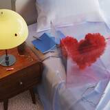 「Uru　J-POP界の珠玉の名曲「エイリアンズ」のカバーで聴かせるヴォーカル力！リリックビデオを公開」の画像5