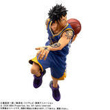 「ローのカッコいいパスに痺れる♪ 「ワンピース」×NBAコラボのトラファルガー・ローがフィギュアに！ ユニフォームを着た姿は必見」の画像3