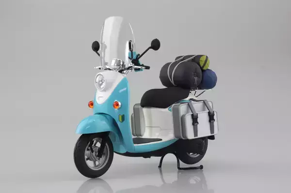 「ゆるキャン」ヤマハとホンダの“仲良し投稿”にほっこり♪ 志摩リン＆土岐綾乃の愛車の立体化がセットで登場！別単語に空目するという声も
