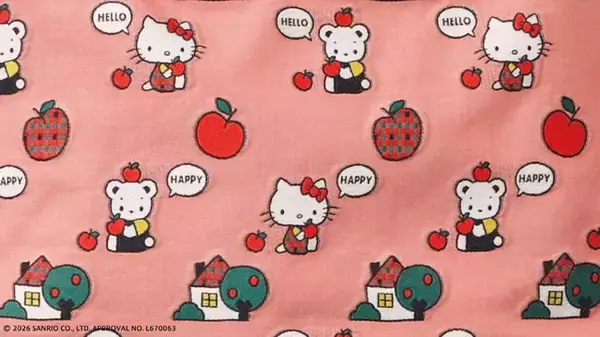 「ハローキティがファミちゃんのお誕生日をお祝い♪ ハローキティ×familiar初のコラボが実現！ オリジナルグッズ多数登場」の画像