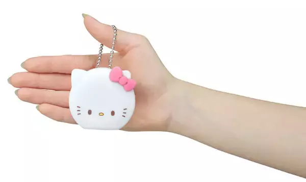 「キティやシナモンをぷにぷに♪ 「サンリオ」ぷにぷに液晶トイ「ぷにコミュ」6月登場！持ち運びやすいキーチェーン付きのミニサイズ」の画像