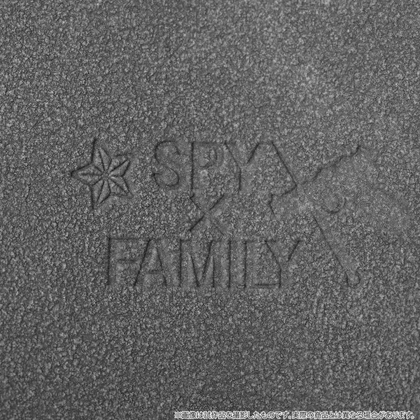 「「SPY×FAMILY」シンプルながら実用性◎ ロイド、アーニャ、ヨルをイメージしたバッグ登場」の画像