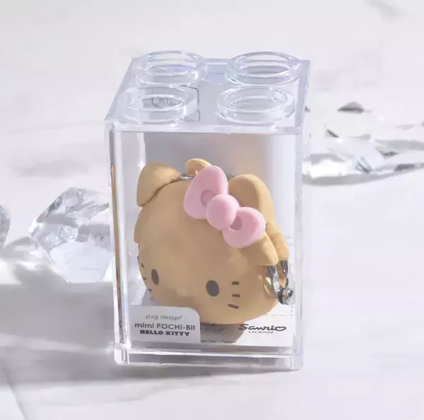 「こんがり日焼け、ブラック、ピンクなど色んなキティちゃんが集合♪ 「サンリオ」キティのちっちゃながまぐちとパスケースが新登場」の画像