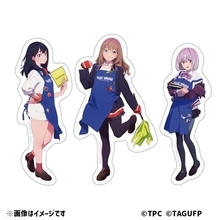 「グリッドマンユニバース」六花＆夢芽＆アカネがヴィレヴァン店員に…！描き下ろしのエプロン姿がアクキーやタペストリーなどグッズに♪