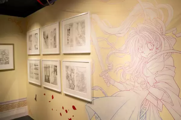 「「神風怪盗ジャンヌ」「満月をさがして」…種村有菜の30周年記念展が開催中！フォトレポートをご紹介」の画像