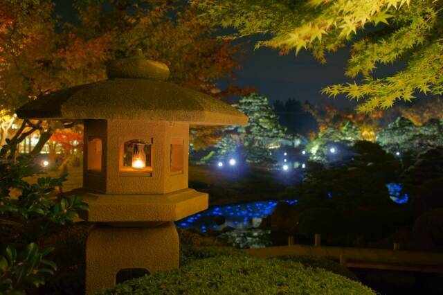 松江 由志園で開催中の 黄金の島 ジパング 日本庭園のライトアップで和のぬくもりを感じる 年12月1日 エキサイトニュース