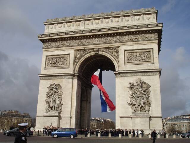 エッフェル塔と並ぶパリのシンボル 凱旋門の観光ポイント 19年9月25日 エキサイトニュース 6 7