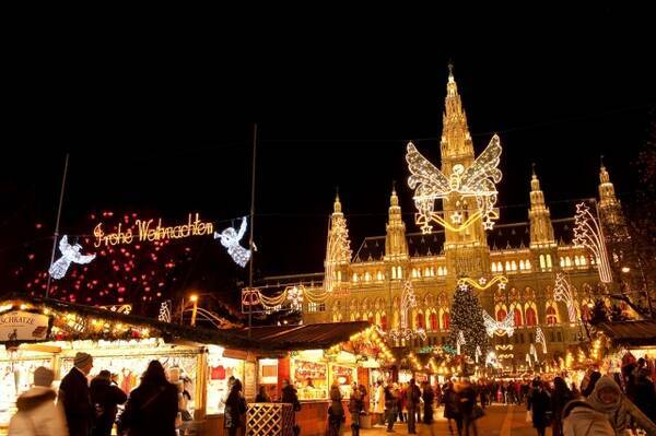 オーストリア ウィーンの2大クリスマスマーケット19年 おすすめの食べ物やおみやげも紹介 19年11月12日 エキサイトニュース