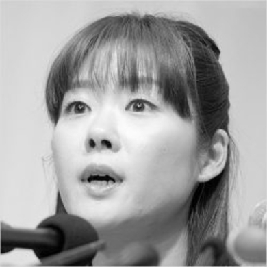 小保方さん 2年ぶり登場で新疑惑 謎のセレブ生活と 顔の激変 16年5月26日 エキサイトニュース