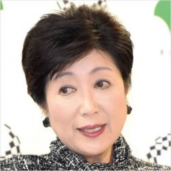 小池百合子 66歳の メーテルの扮装 に さすがに無理がありすぎ の声 18年10月31日 エキサイトニュース