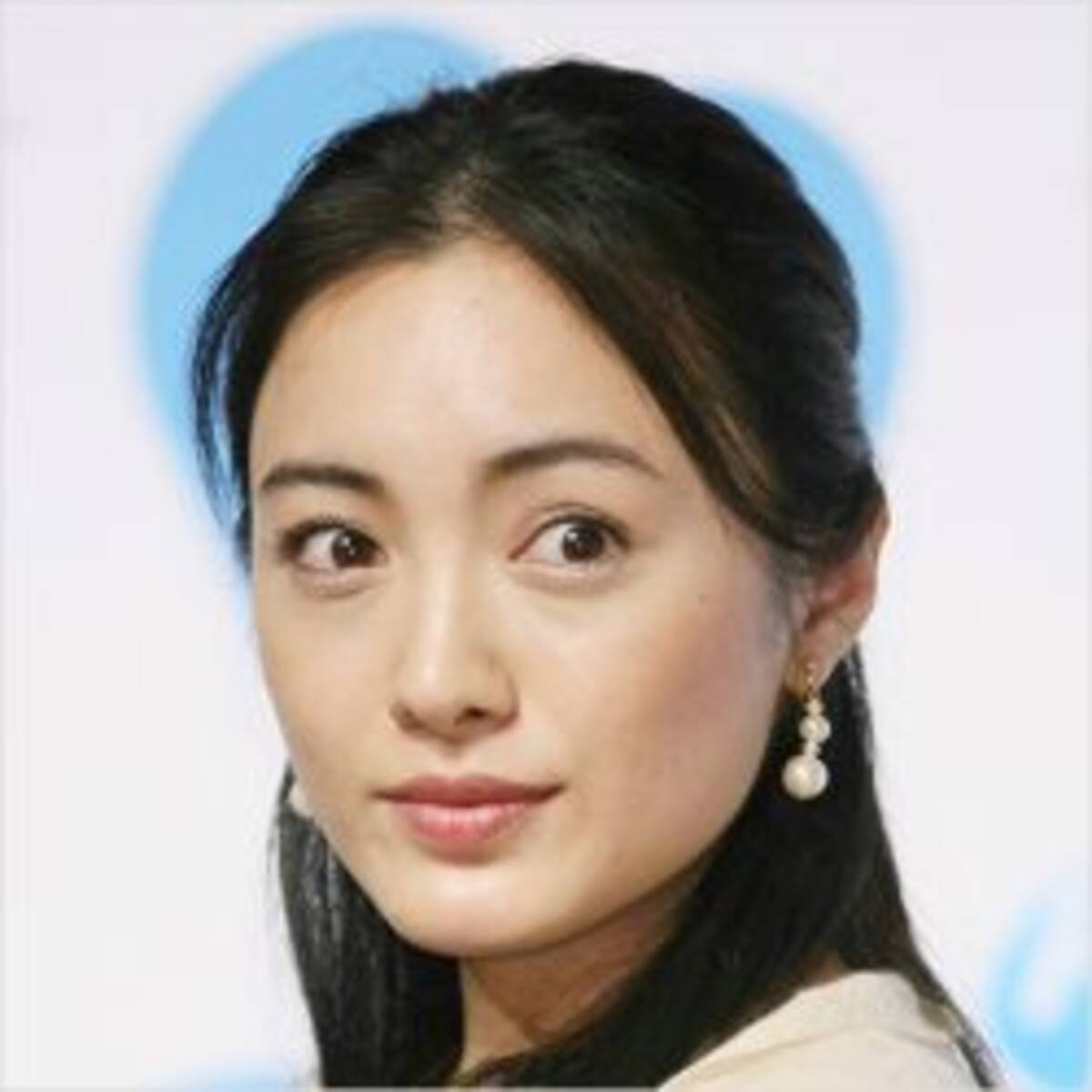 仲間由紀恵 ミュージックフェア 代打カトパンと並んで判明した顔のサイズ 19年2月25日 エキサイトニュース