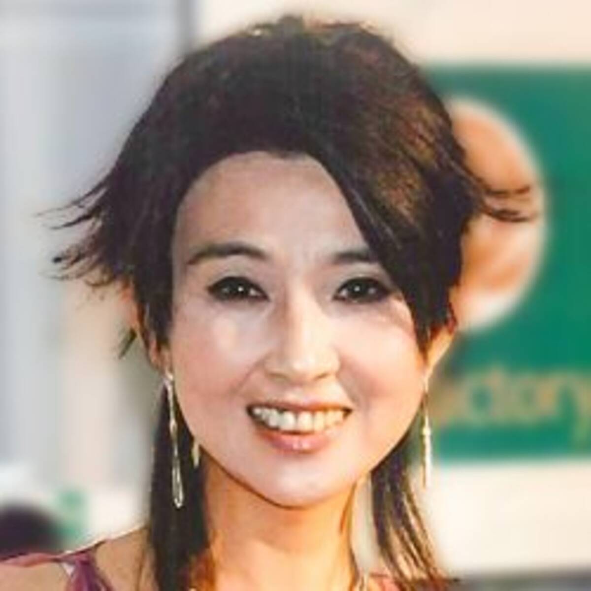 艶っぽ女教師 願望も告白 秋吉久美子 Nhk番組で炸裂させた 秋吉ワールド 19年5月14日 エキサイトニュース