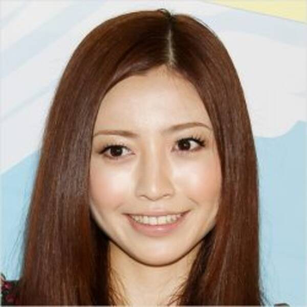 片瀬那奈 ヒップ突き出しストレッチ実践 に男性視聴者が思わず 艶妄想 19年9月14日 エキサイトニュース