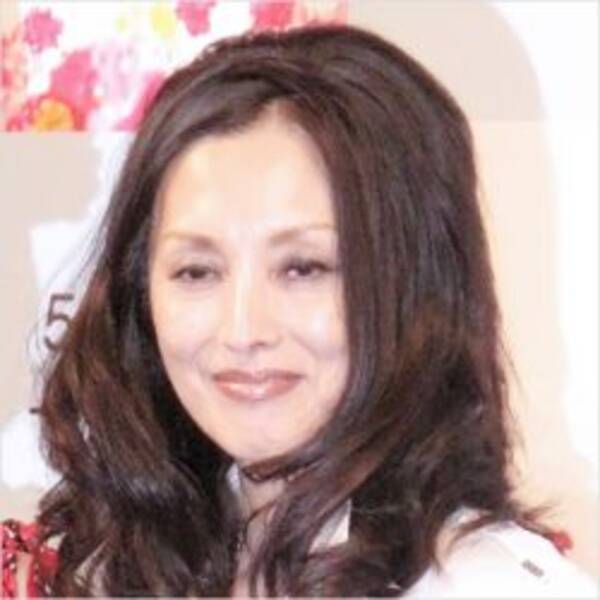 夏木マリ 黒マスク 全身ブランド 姿に隠されたメンタル弱すぎる 本性 年3月4日 エキサイトニュース