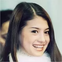 吉川ひなの 35歳の水着写真に まるで老婆 ほぼ骨 の声が 15年12月3日 エキサイトニュース