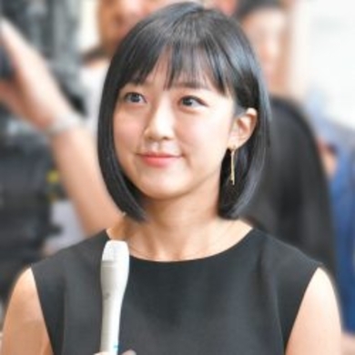 竹内由恵アナ 元アナの青山愛さんにバッタリ 19年6月17日 エキサイトニュース