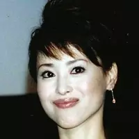 松田聖子 黒ブラ Cmは3度目離婚への布石 愛人 マネジャーと すでに同棲か 16年7月8日 エキサイトニュース