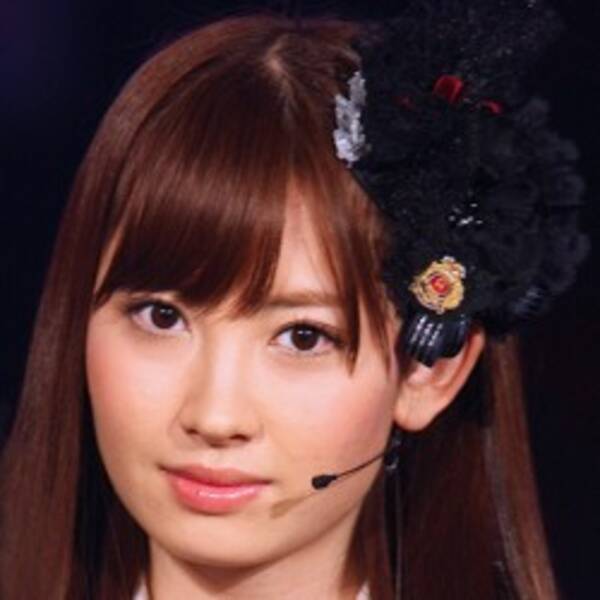 大ブレイク芸人 とにかく明るい安村 に小嶋陽菜もポーズを後追い 15年8月15日 エキサイトニュース