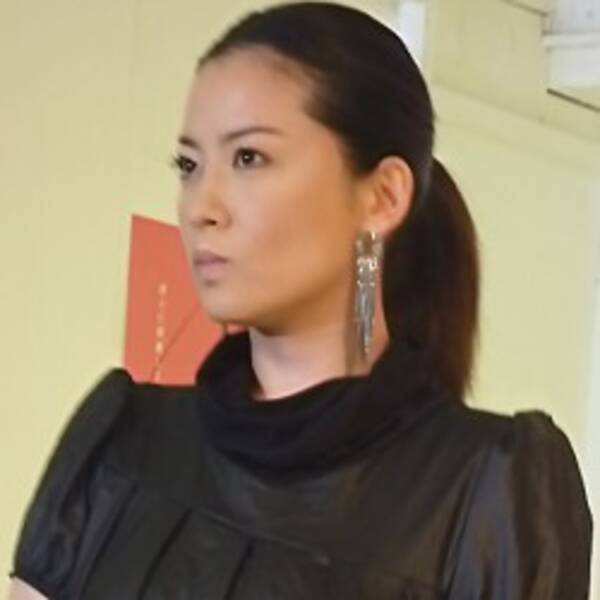 鈴木砂羽 10歳年下夫と離婚も忘れられない 元カレ 15年8月30日 エキサイトニュース