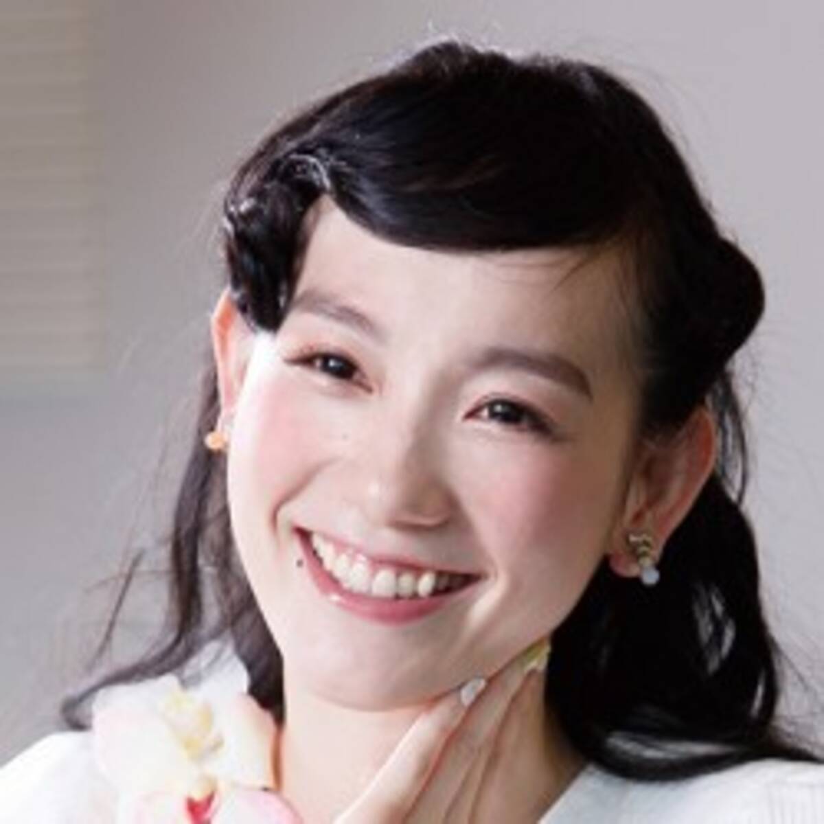 写真誌の篠原ともえ 別人ミス にネット民が 服が地味とか大きなお世話 16年4月1日 エキサイトニュース