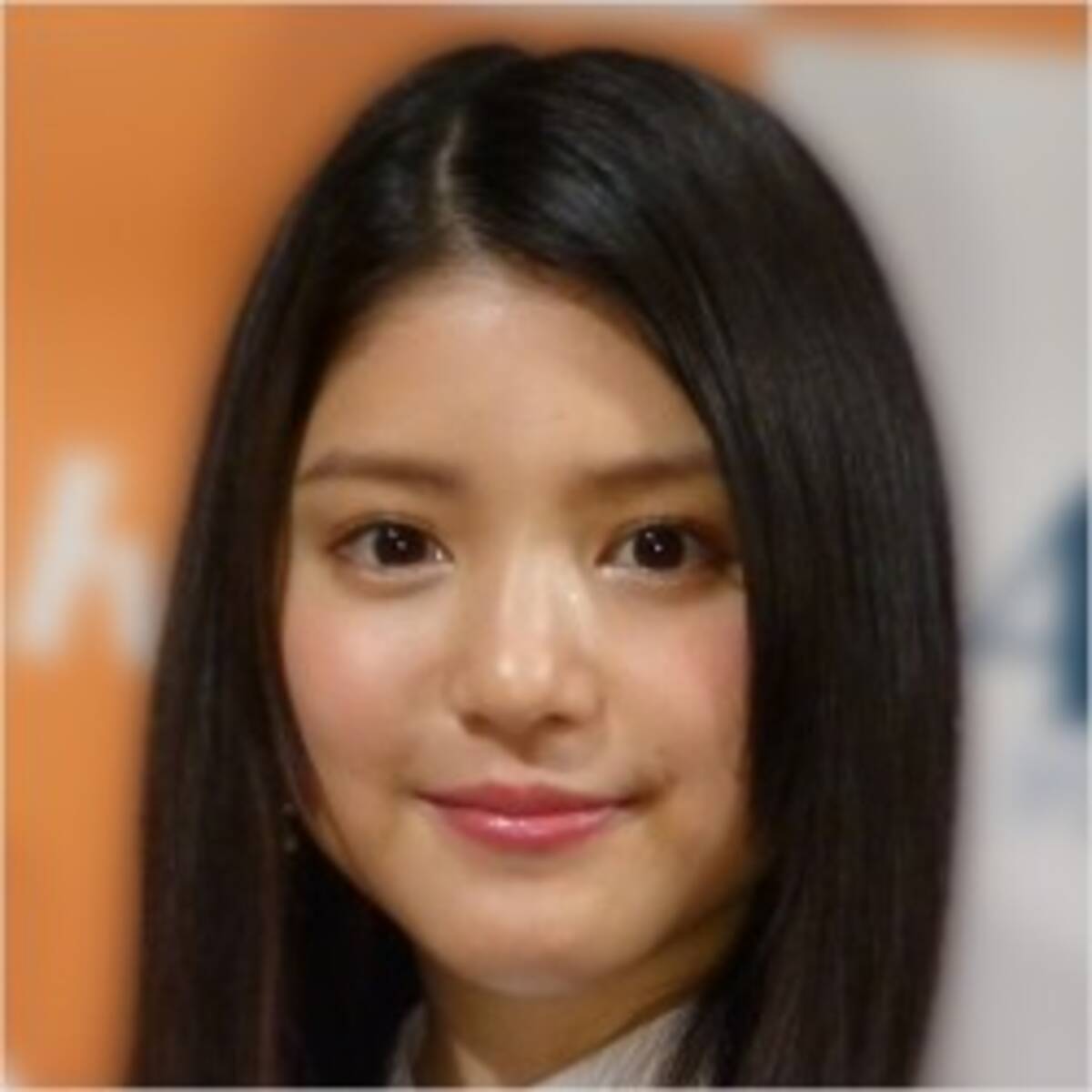 似合わなすぎた 川島海荷がしれっと黒髪に戻し 金髪時代 が黒歴史入り 16年6月24日 エキサイトニュース